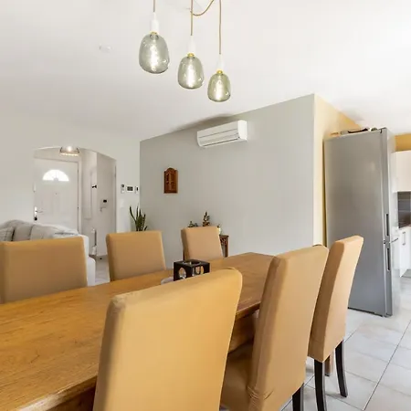 Holiday home Un Reve D'ailleurs Cers