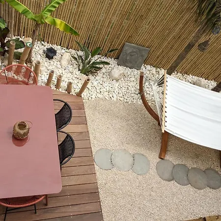 Un Reve D'ailleurs *